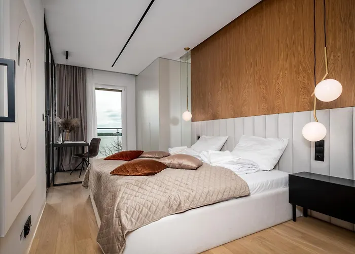 House, Sun & Snow Apartament