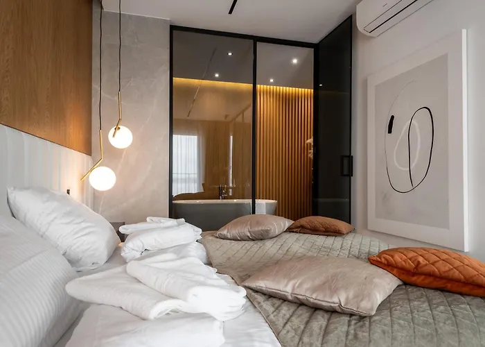 House, Sun & Snow Apartament